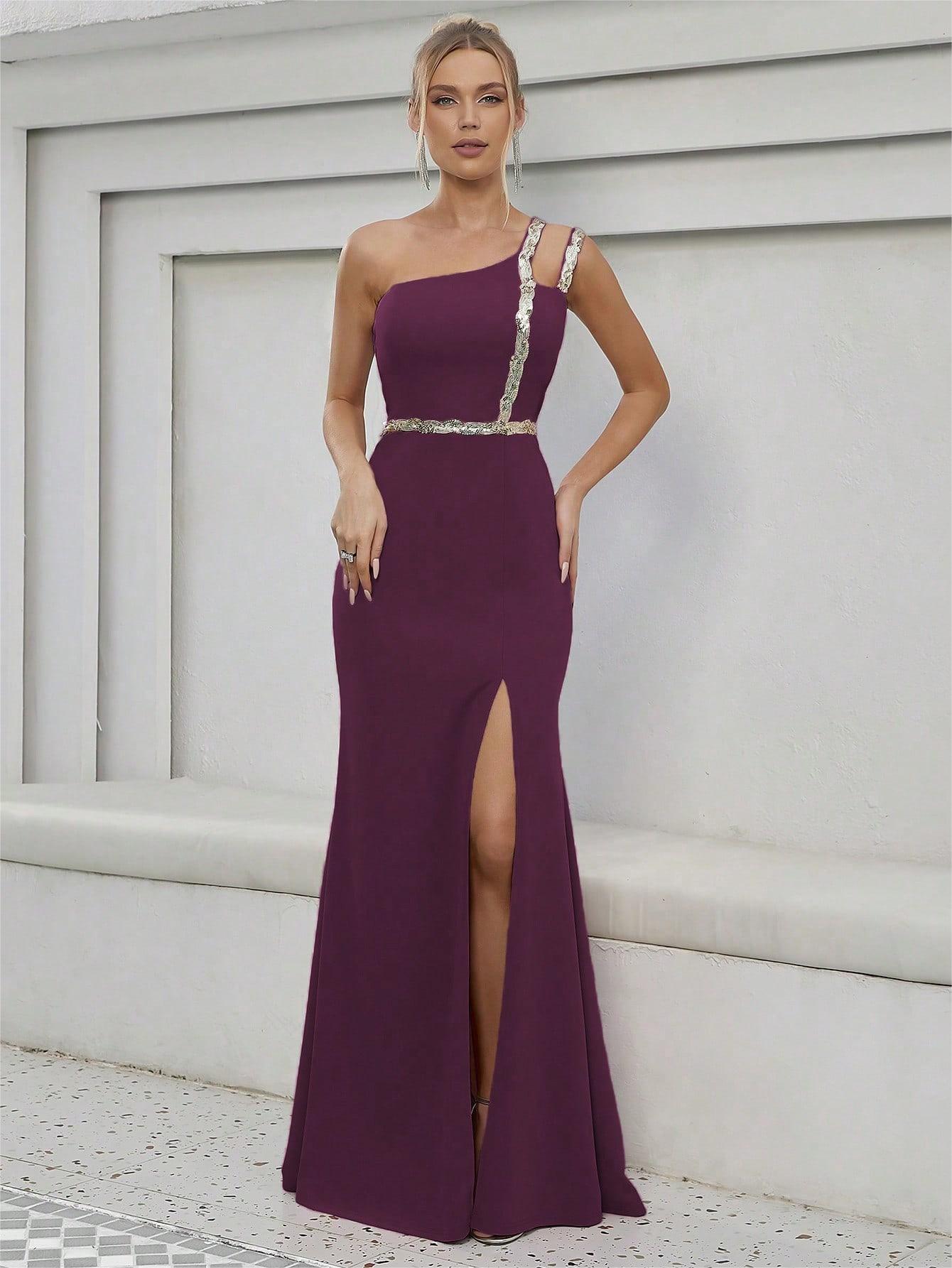 Gilded Grace One-Shoulder Slit Gown with Metallic Chain Detail