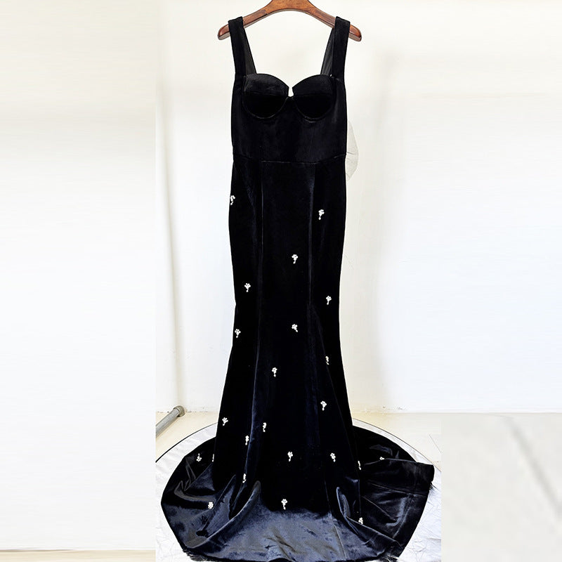 Black Velvet Star-Embellished Mermaid Gown