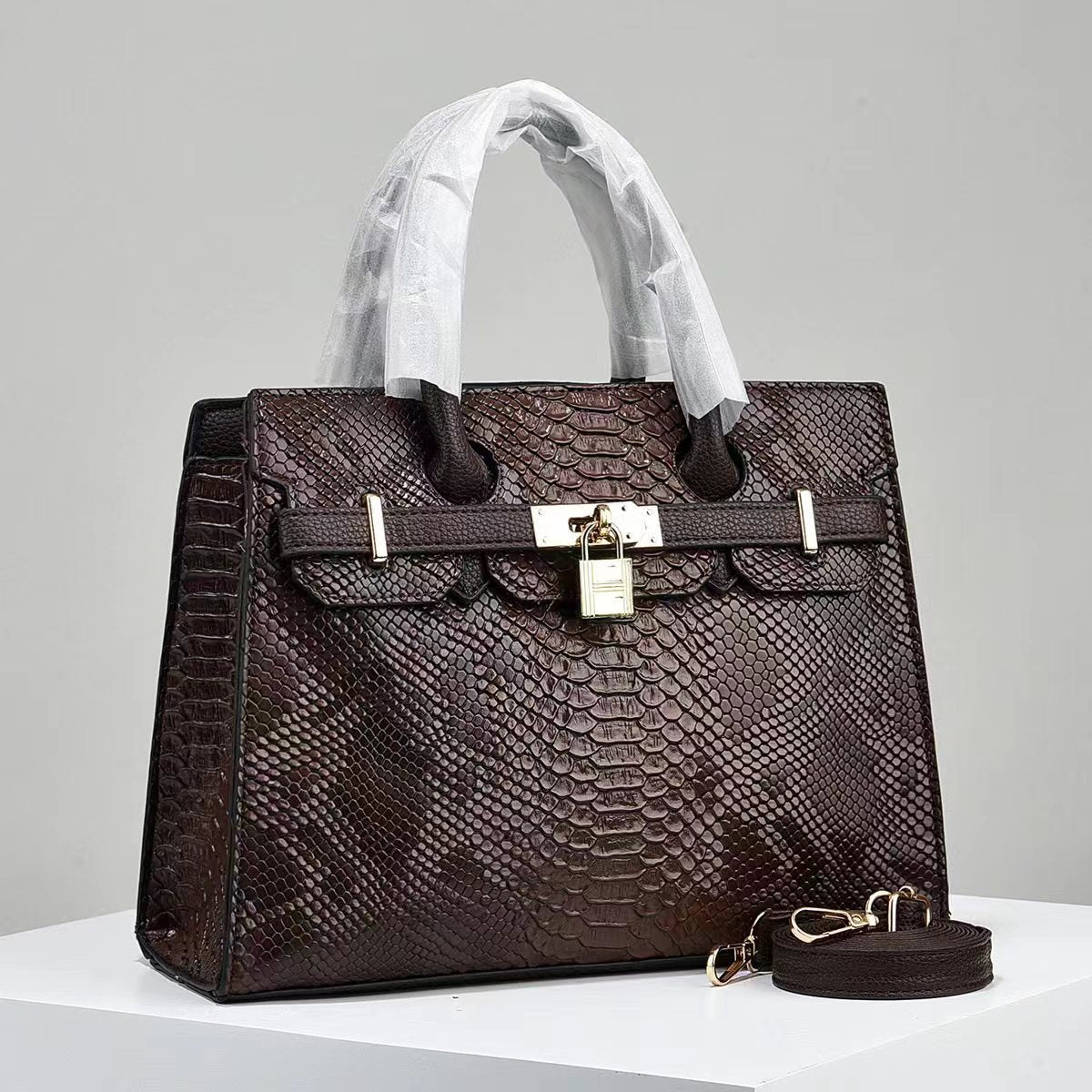 Classic Italian-Inspired Shoulder Handbag — fabric and detail