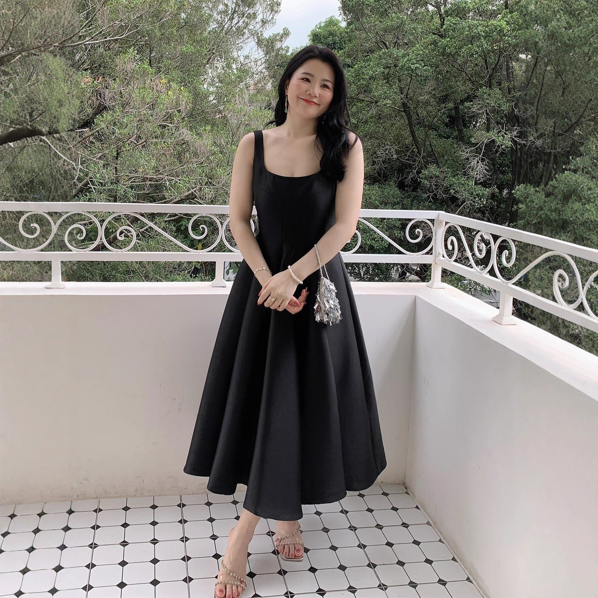 Cléo Satin Square-Neck Fit-and-Flare Midi Dress - photo 4 | Orabella