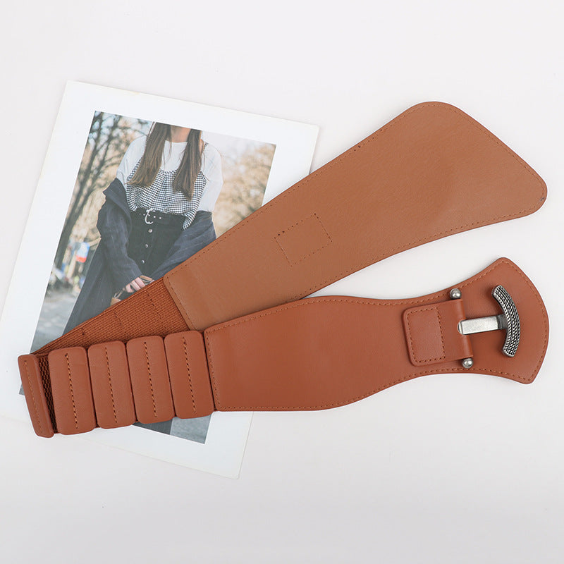 Juliette Black Statement Waist Belt — back view