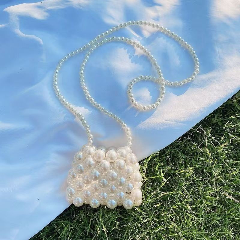 Pearl Italian-Inspired Mini Coin Purse — close-up detail