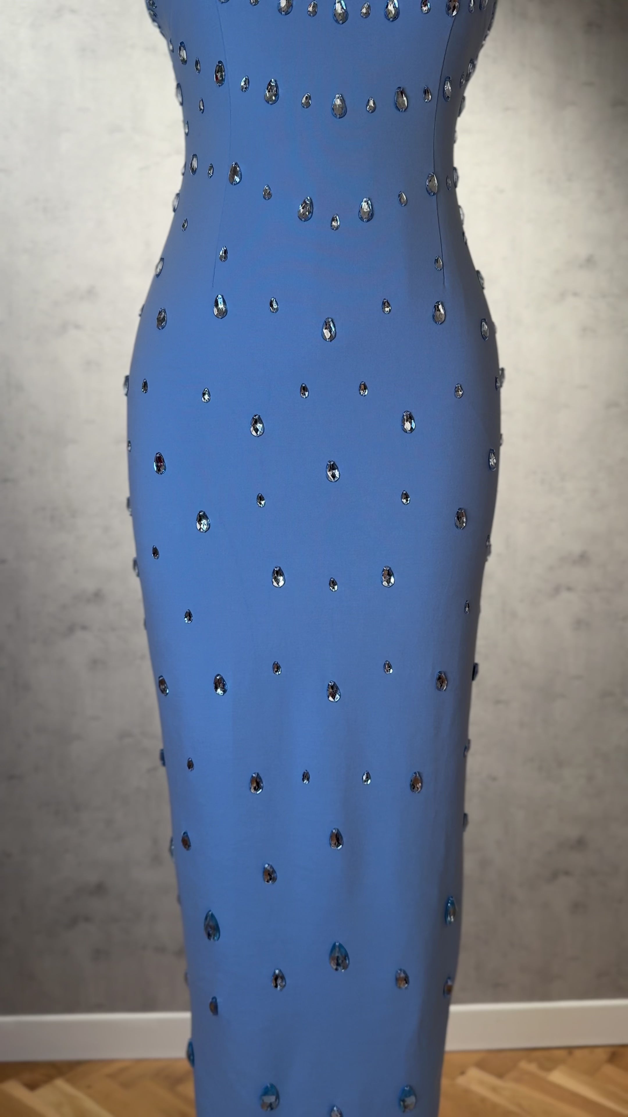 Azure Dewdrop Embellished Column Gown