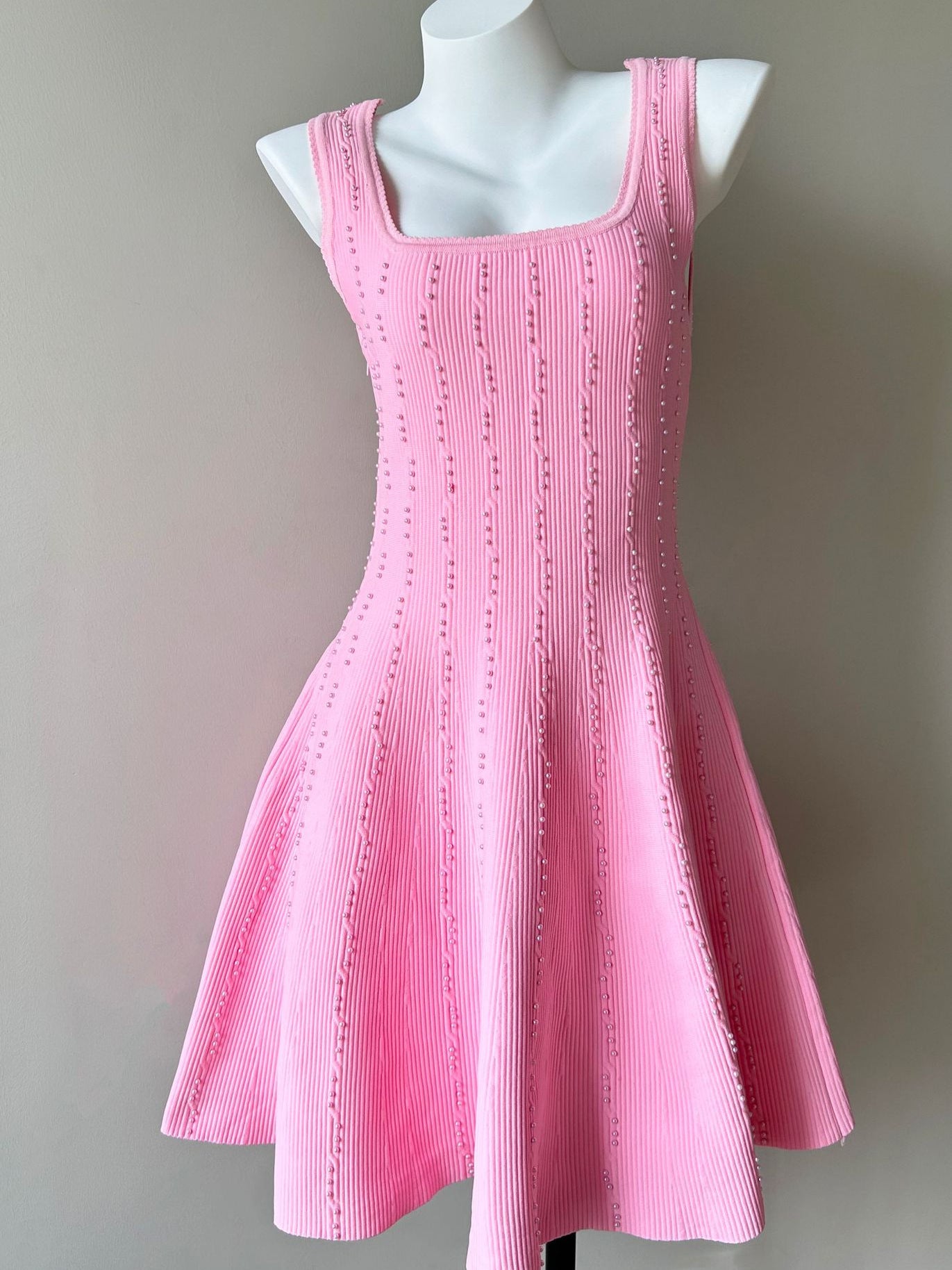 Spring 2026 New French Fashion Imitation Diamond Decoration Vertical Texture Waist A-Line Skirt Slip Dress — fabric and detail