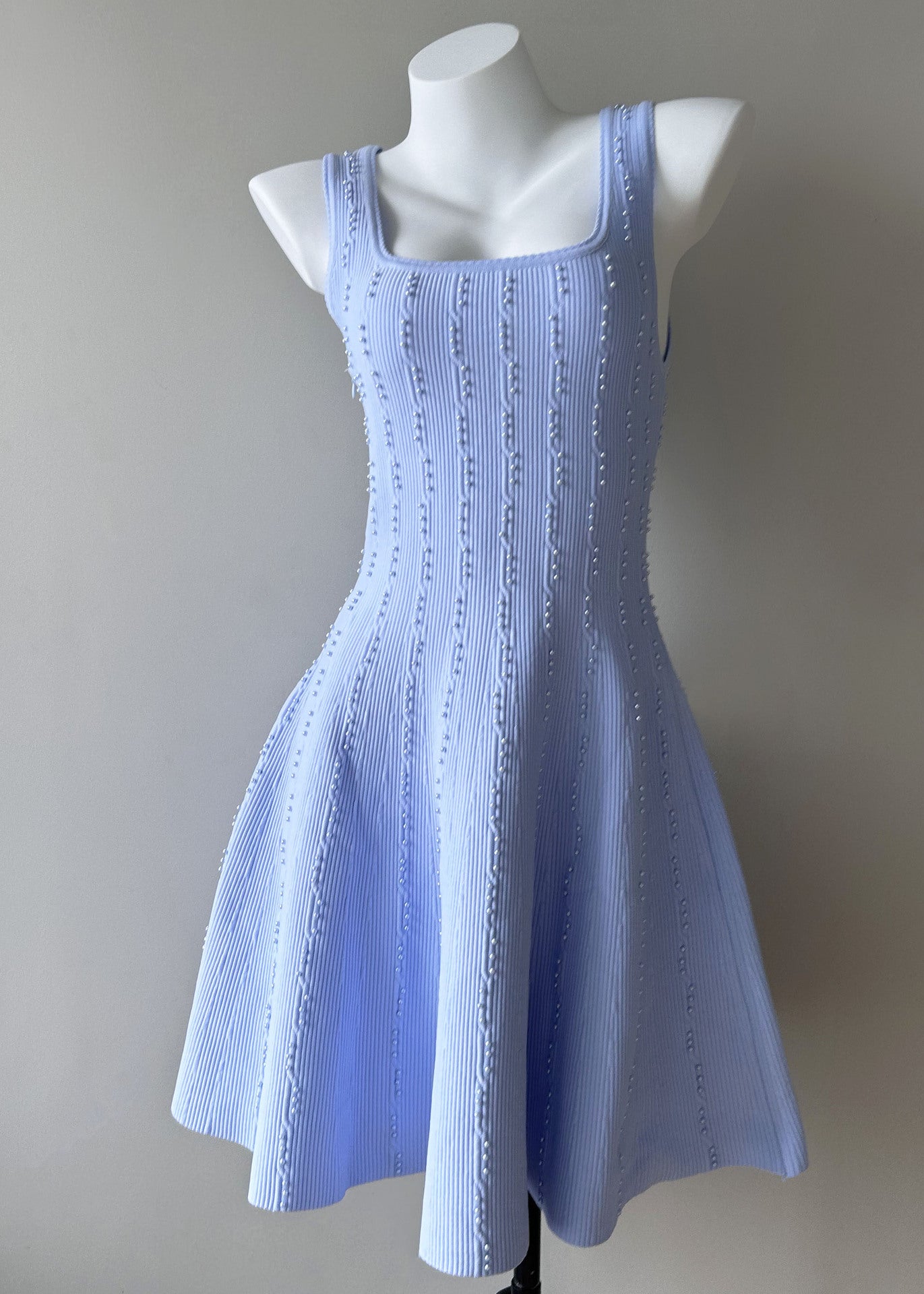 Spring 2026 New French Fashion Imitation Diamond Decoration Vertical Texture Waist A-Line Skirt Slip Dress — side view