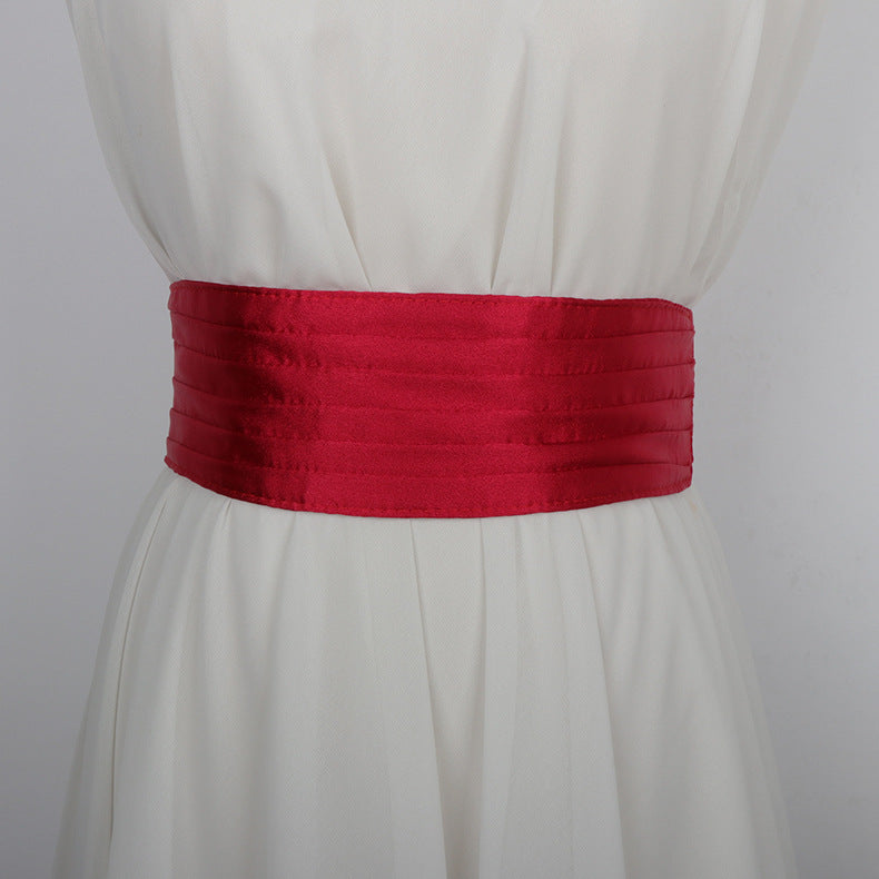 Leonie Black Statement Waist Belt — fabric and detail